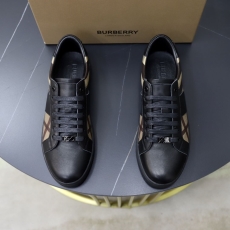 Burberry Sneakers